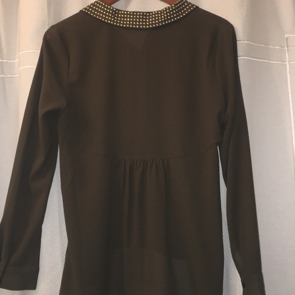 womens blouse - Picture 3 of 3